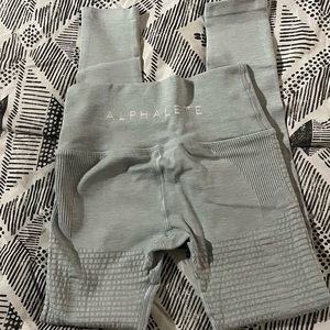 💥SOLD💥 Alphalete Halo Leggings